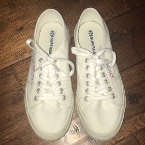 Superga sneakers!
